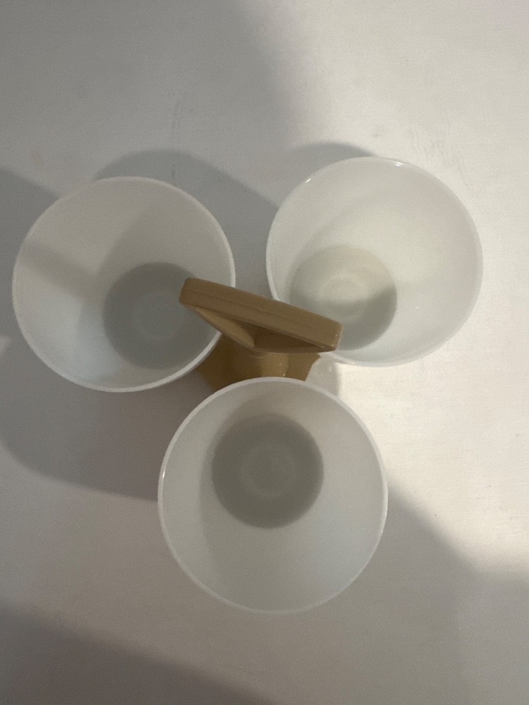 Vintage Tupperware Condiment Caddy 3-Compartment Dip Server Classic *Tiny Flaw