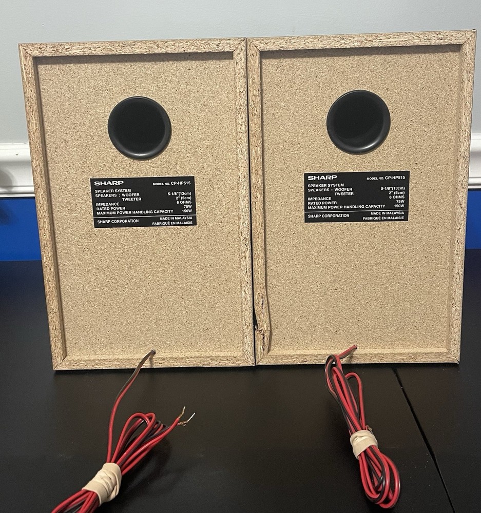Sharp Bookshelf Speakers Model CP-HP515 Very Good Working Condition 2 Way