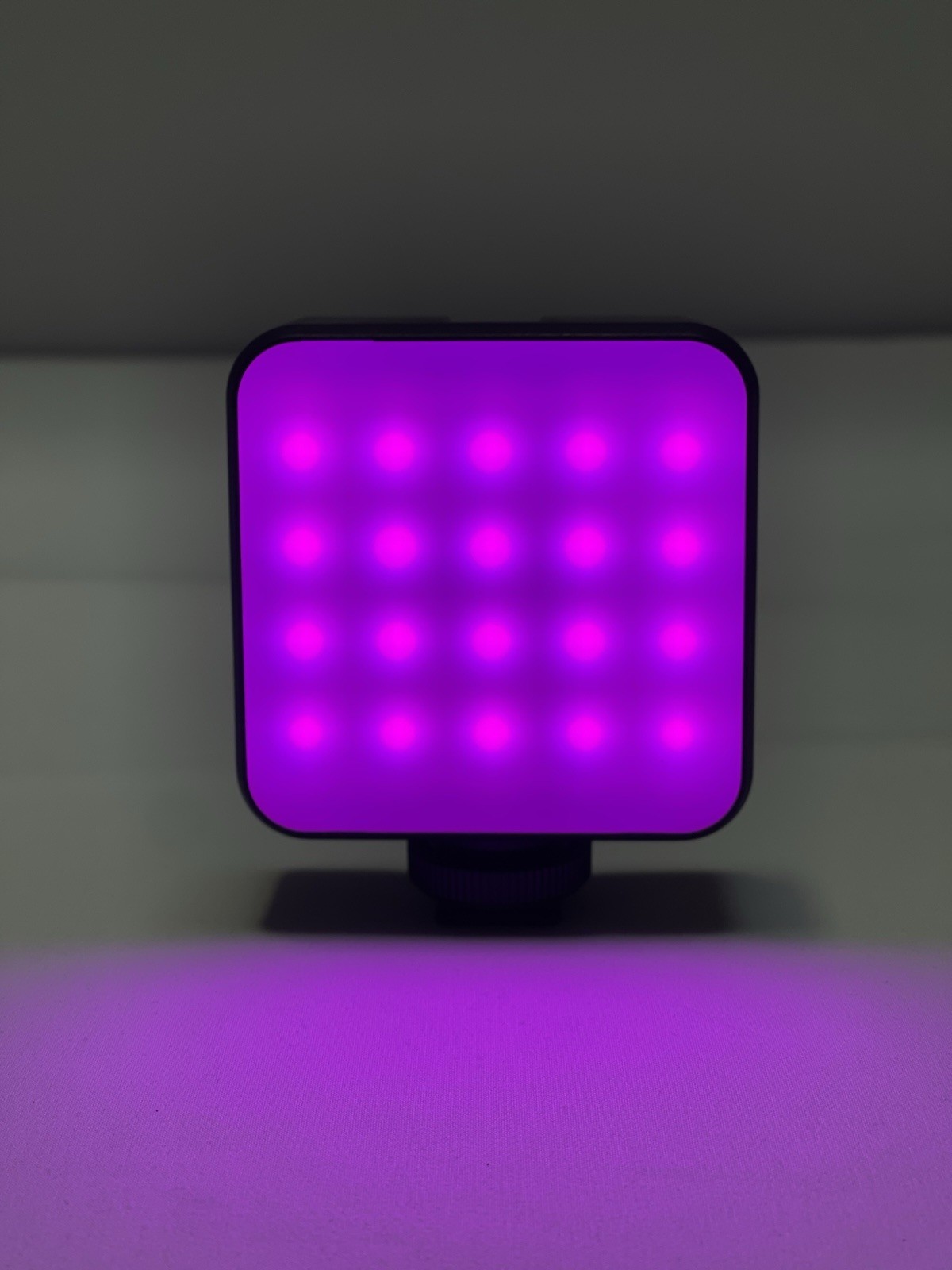 Pocket Camera Video Light RGB 2500K-9000K, Rechargeable Full Color , CRI 95