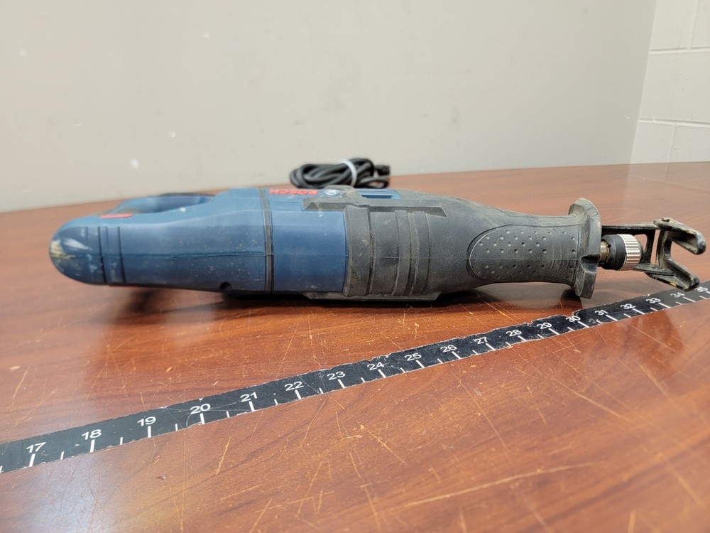 Bosch RS325 12-Amp Corded 1" Variable Speed Compact Reciprocating Saw
