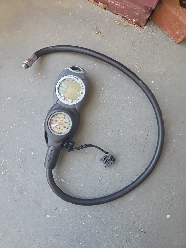 Sunto gekko air / nitrox computer Untested
