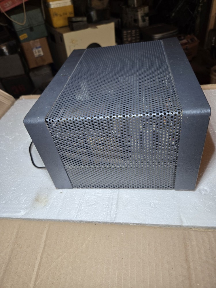 Nice Vintage Ameco Model TX-62 2 & 6 radio transmitter