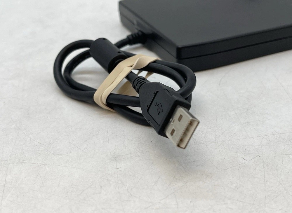 TEAC 3.5" External Floppy Disk Drive USB Unit Model FD-05PUW Used