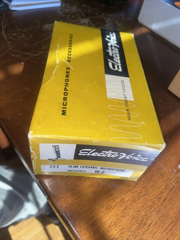 ELECTRO VOICE MODEL 727 Never Used MICROPHONE Nice Condition As Shown