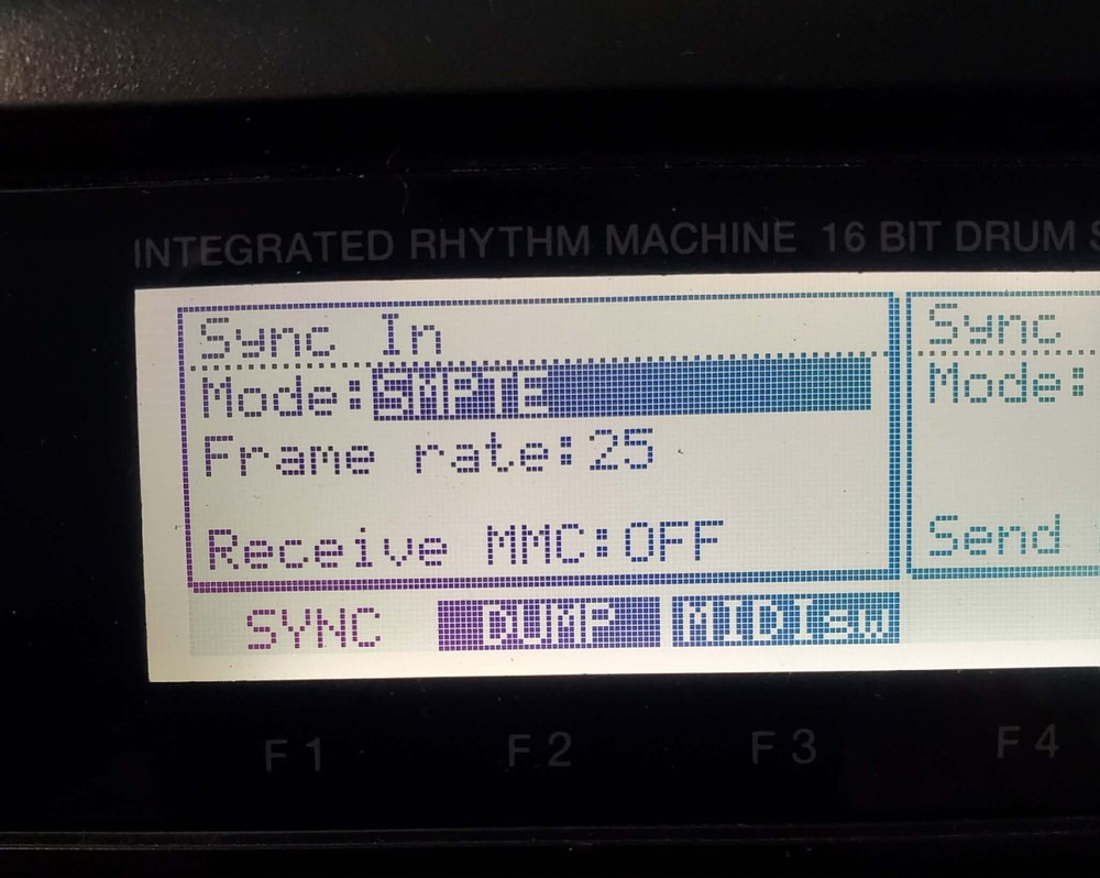 One AKAI MPC2000XL SMPTE Timecode Chip Board Sync Timing