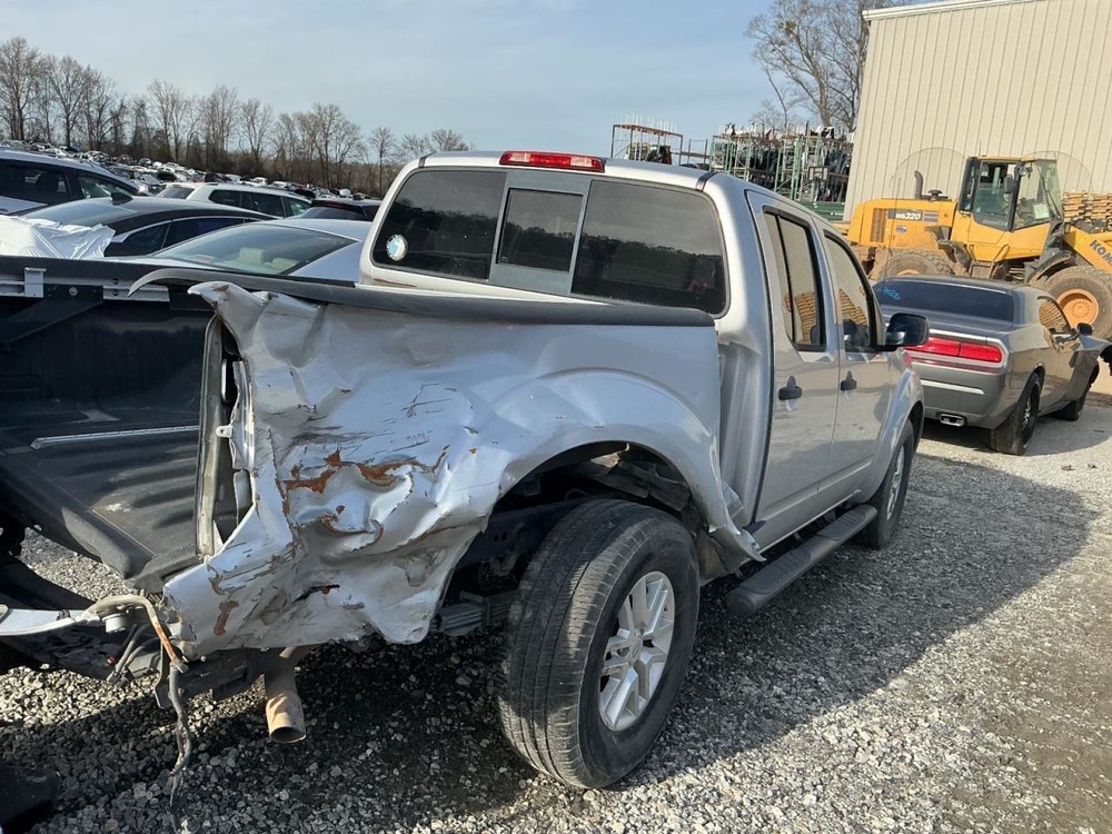 FRONTIER 2016 Glove Box 4971752