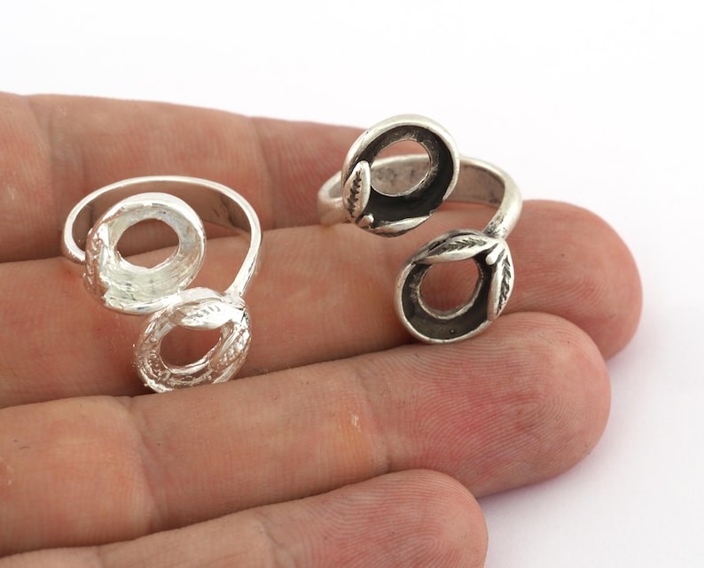 Leaf Bezel Ring Adjustable Blank - Raw Brass-Antique Silver-Shiny Silver- 965