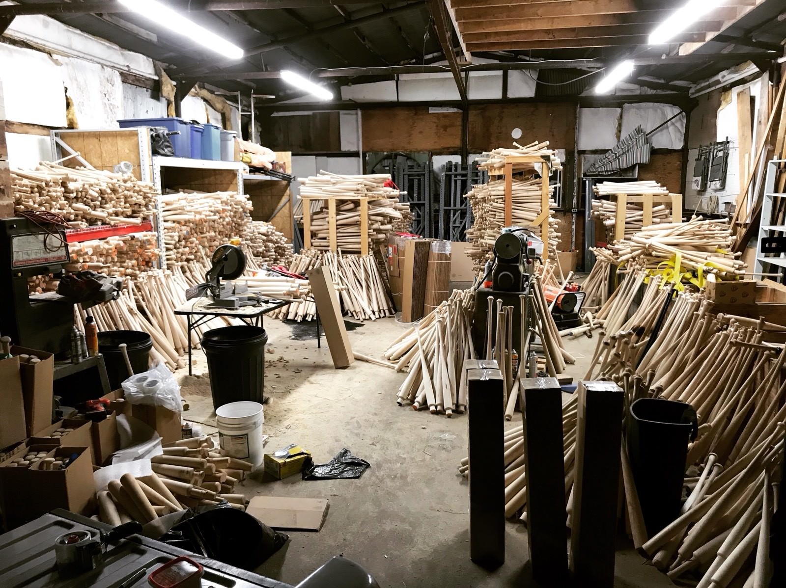 1- 33” CRAFT QUALITY Wooden Blem Baseball Bat