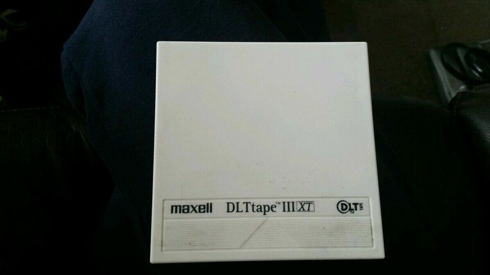 Rare Datastor XT Tabletop External SCSI Tape Drive