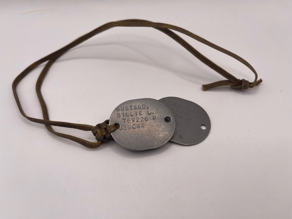 WW II (dog tag) USMCWR