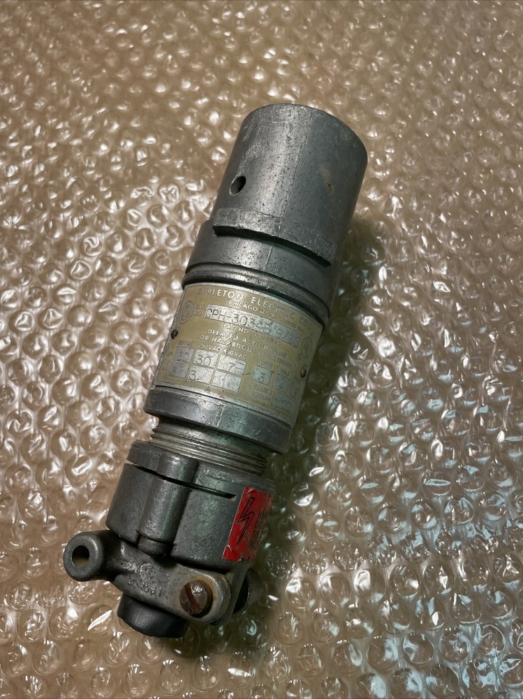 Appleton CPH-3034B Plug - 30A Hazardous Location **CLEAN**
