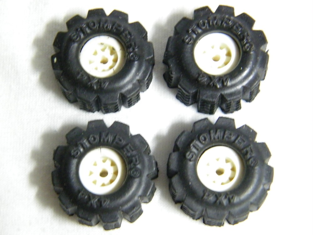 Stomper wheels and tires