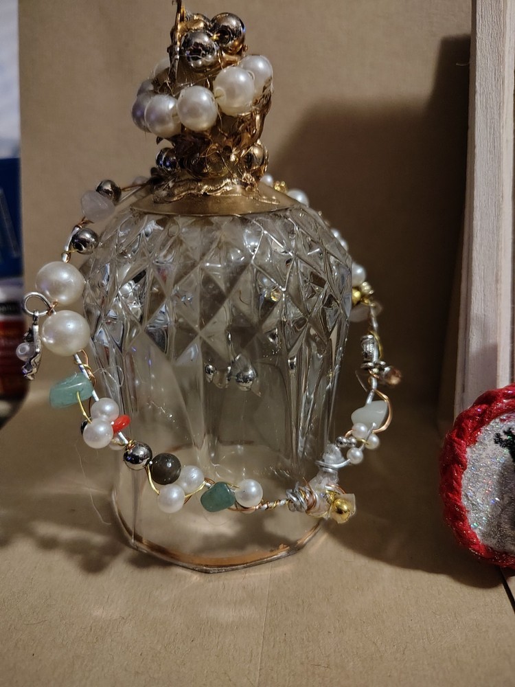 Handmade Jewelry, Decorations And Mini Sets