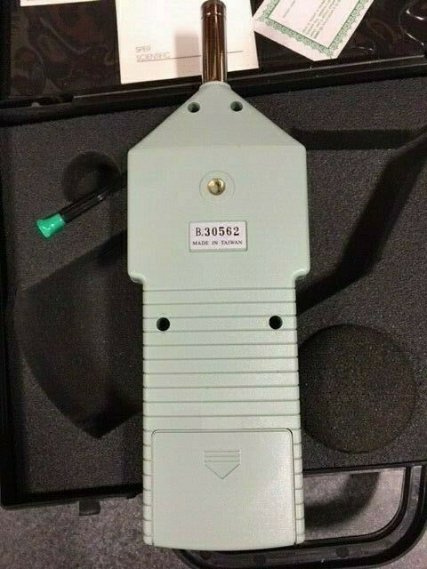 SPER SCIENTIFIC TYPE 2 SOUND LEVEL METER 840019 With CASE