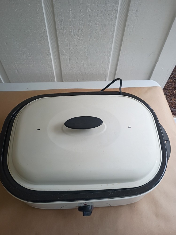 Rival Roaster Oven 17 Quart Nonstick Cleaned Tested And Working