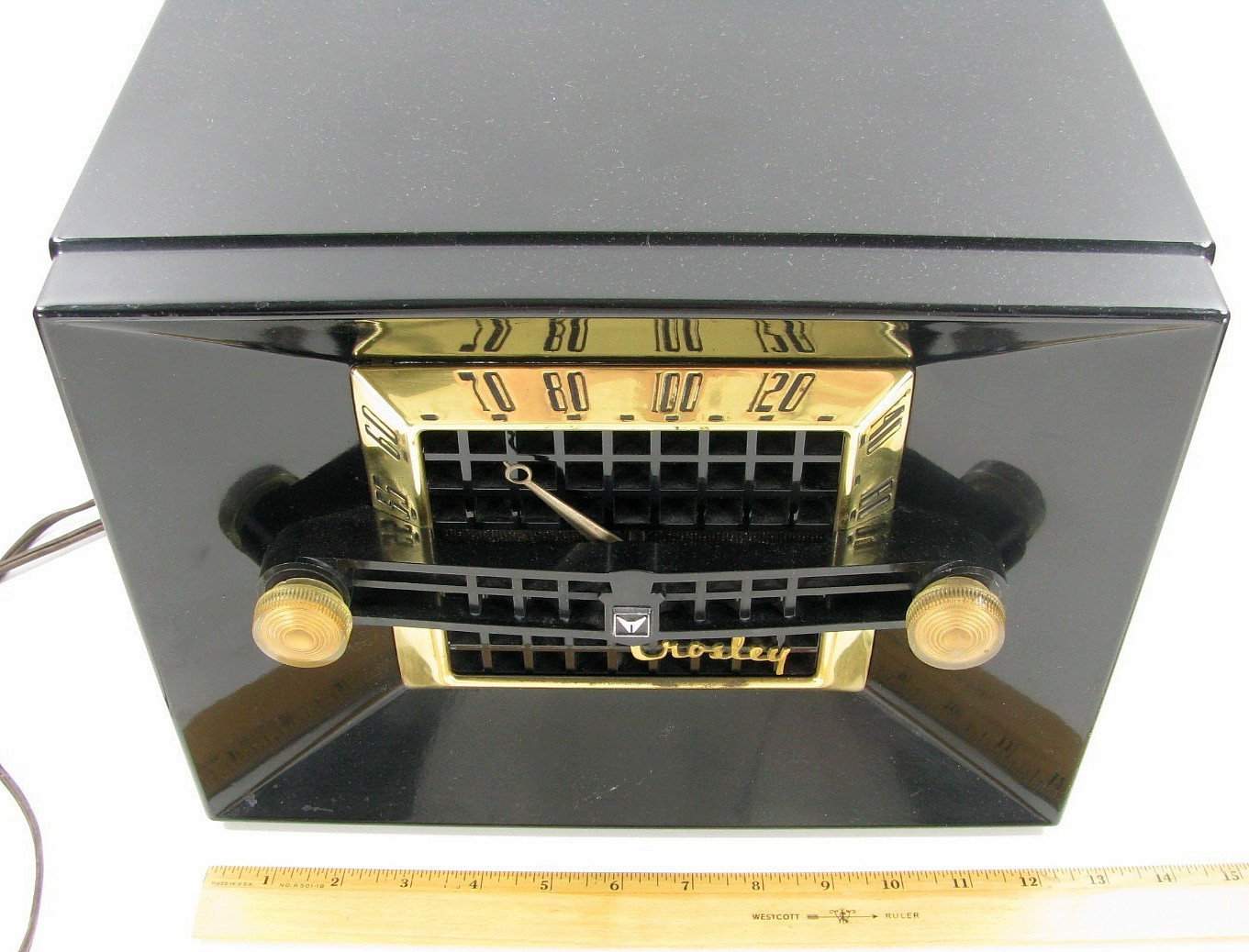 Vintage 1950s Crosley AM Tube Table Radio Model 11-106U ? For Parts or Repair