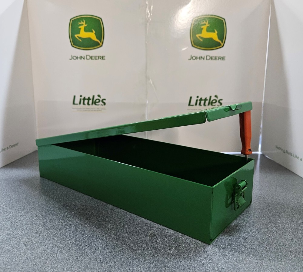 JOHN DEERRE TOOLBOX M804020