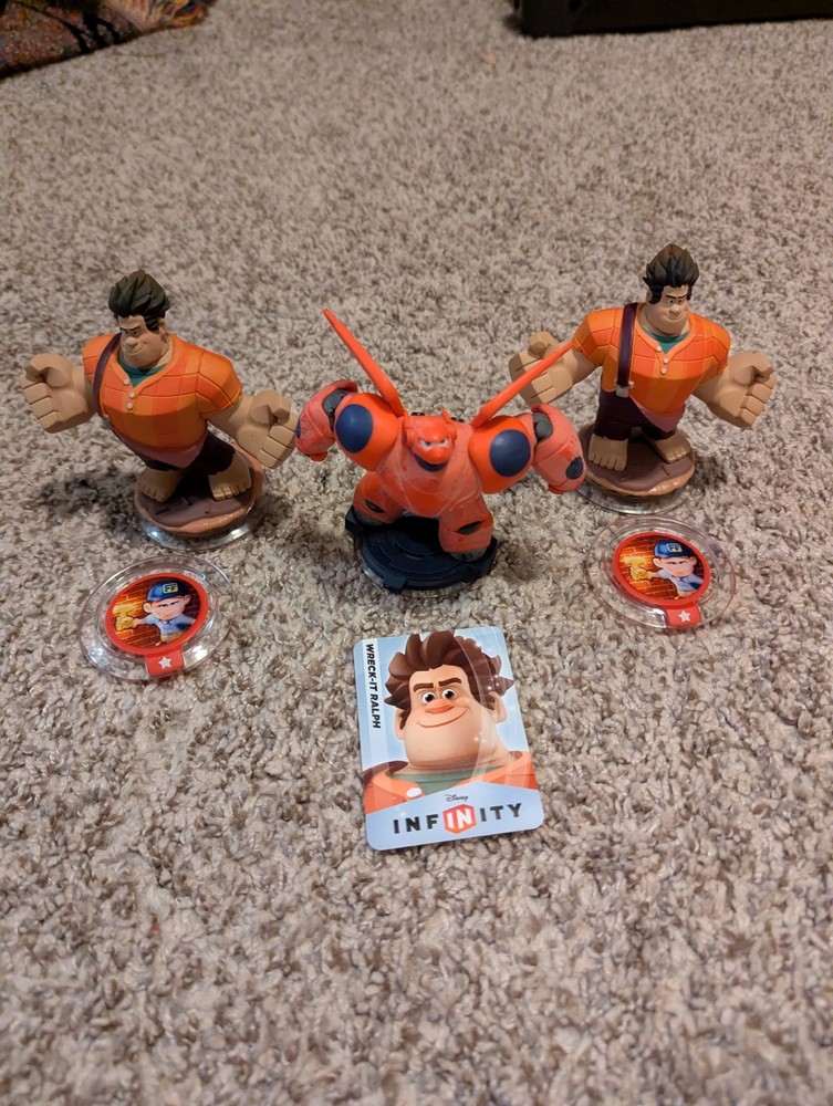 Disney Infinity Wreck-it-Ralph, Fix It Felix Power Disk, And Baymax Bundle