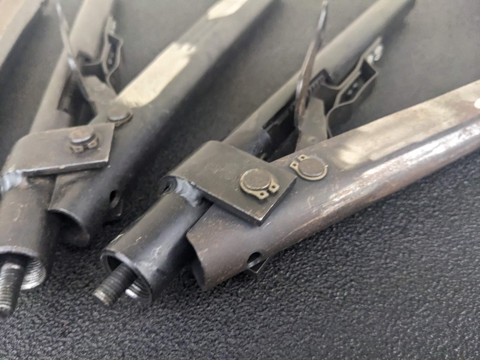 #bl614 Huntington Beach 4pc HBM 122 Rivet Gun Hand Riveter Pulling Aircraft Tool