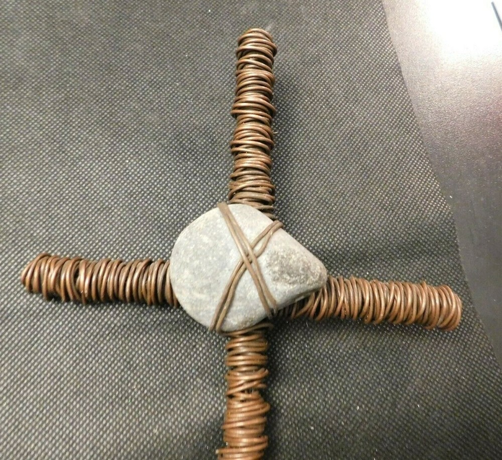 Wire and Stone Cross - Very Nice - e1495txx