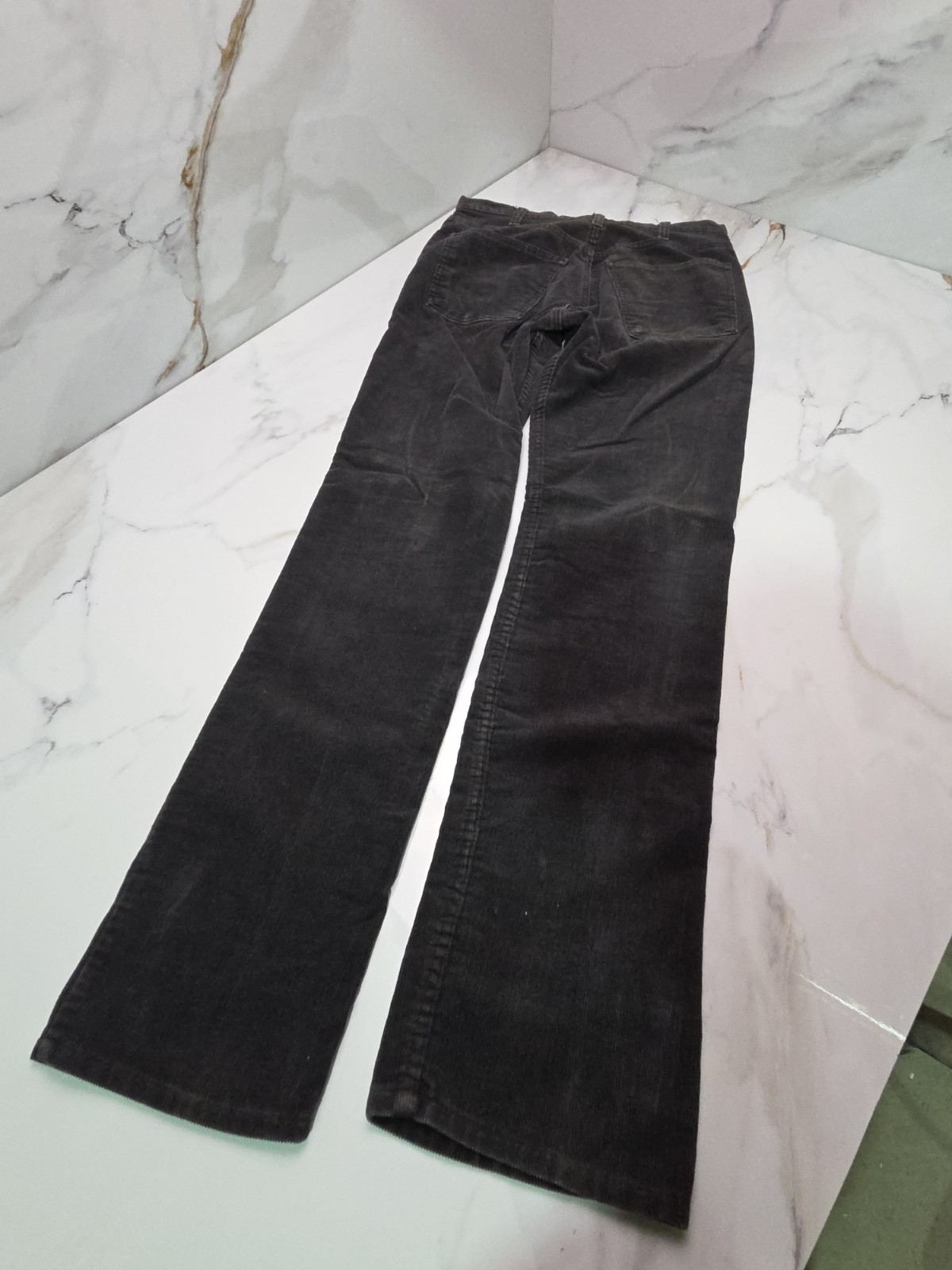 1980s Vtg Levis 519 Straight Taper 31x34 Black Corduroy Pants Talon Zip USA