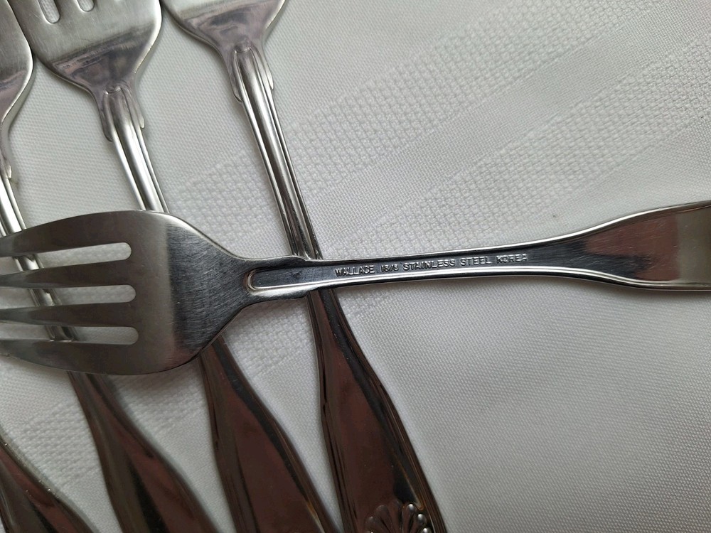 5 Pc Wallace COQUILLE Stainless Shell Salad Forks