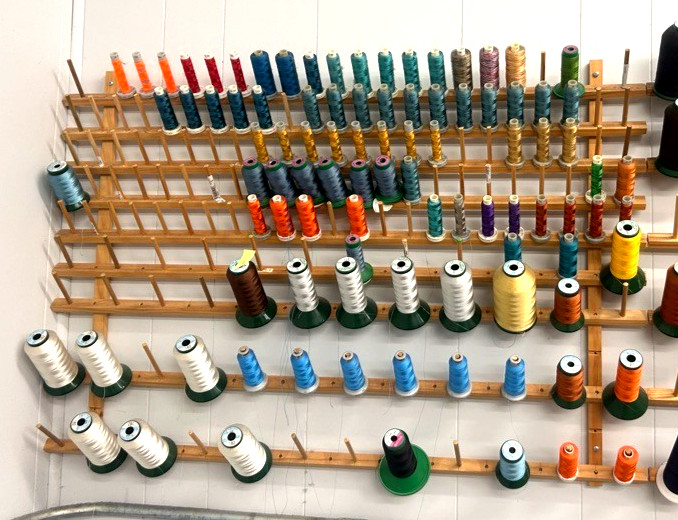 THREAD SPOOL RACK ORGANIZER Holds 150 Spools