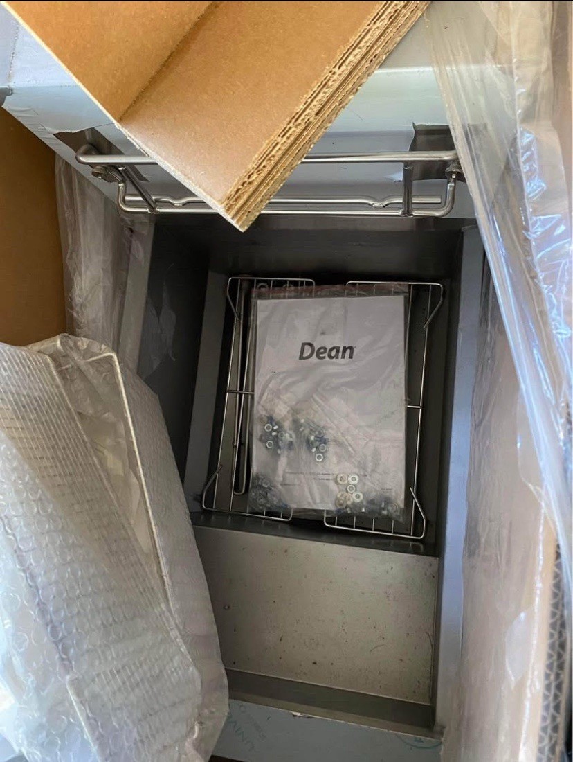 Dean SR142G Electric Floor Fryer - 2 Pots