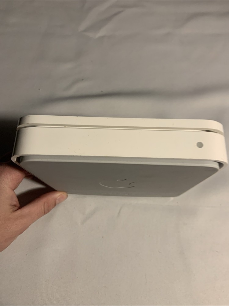 Apple A1143 Airport Extreme Wireless Base Station Untested