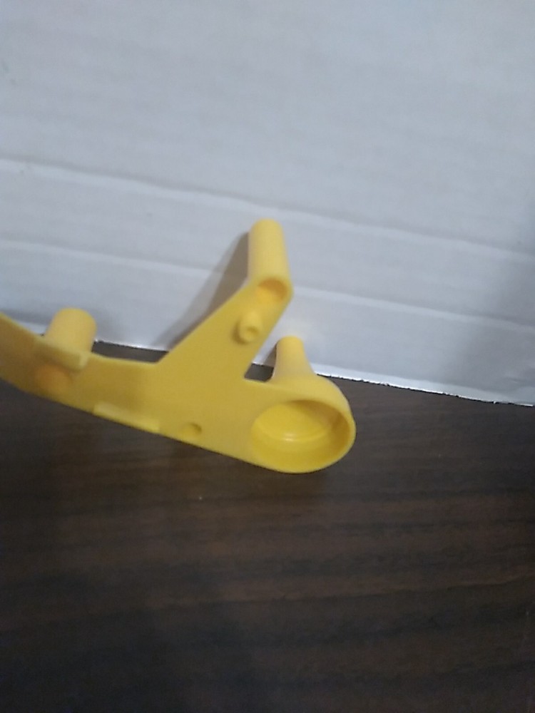 Mouse Trap Game Replacement Piece Part Yellow Base A 1986