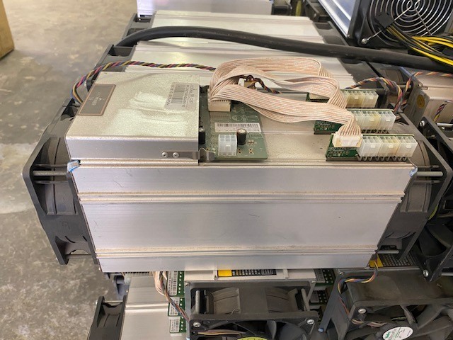 Bitmain Antminer S9 (13.5Th) Miner BTC