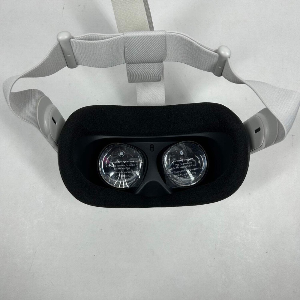 Oculus Quest 2 256GB VR System KW49CM