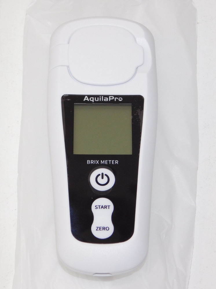 New AquilaPro BM-04S Brix Meter Digital Sugar Refractometer Portable Test Unit