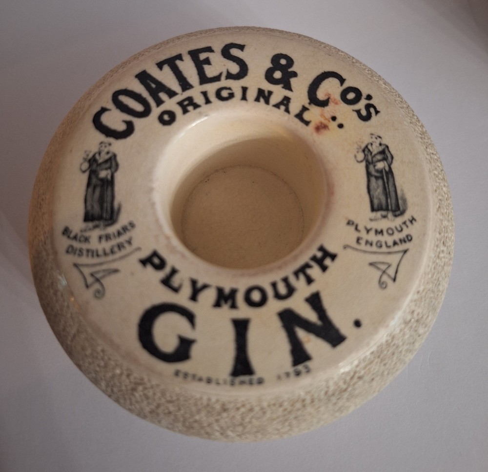 Devon Match Striker, Coates & Co, Plymouth Gin