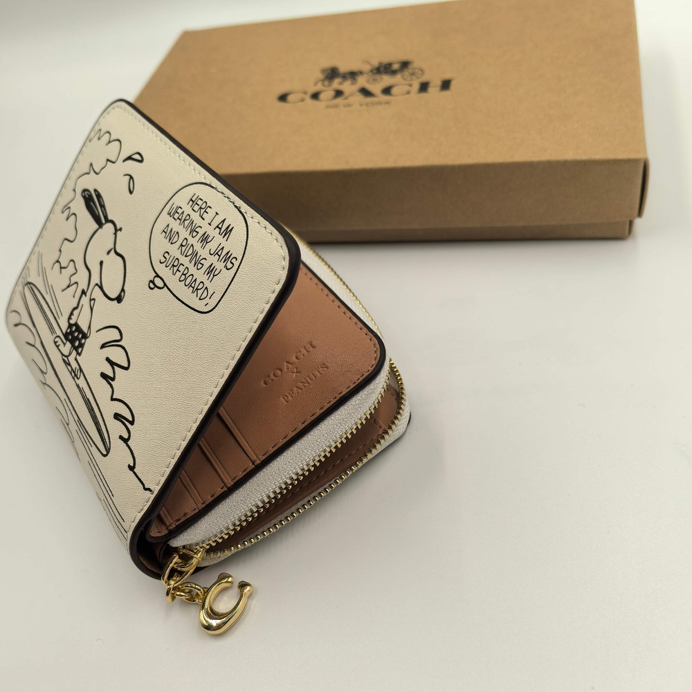 Coach x Snoopy Print Cartoon Pattern Medium Zip Wallet White
