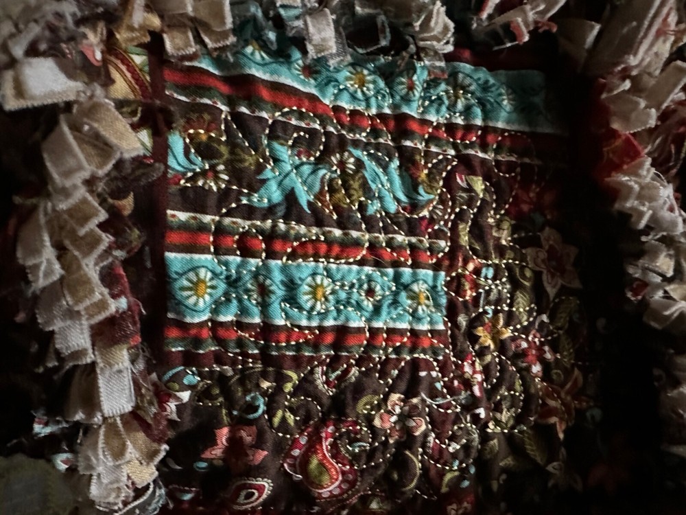 Rag Crib Quilt, Fitted Sheet, Standard Pillow Case & mini throw