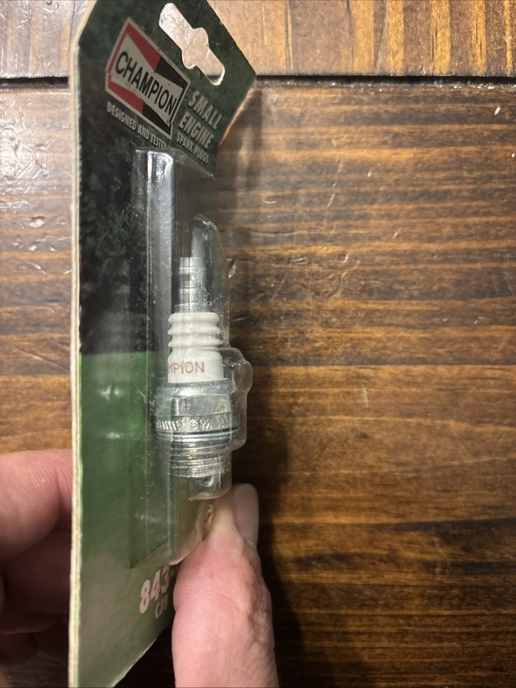 Champion CJ8 843-1 Small Engine Spark Plug