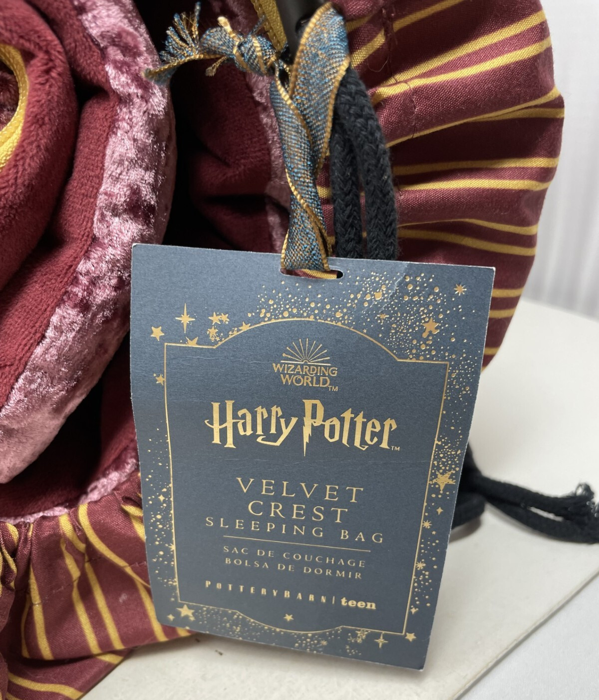 New Pottery Barn Teen Harry Potter Hogwarts Crest Velvet Sleeping Bag