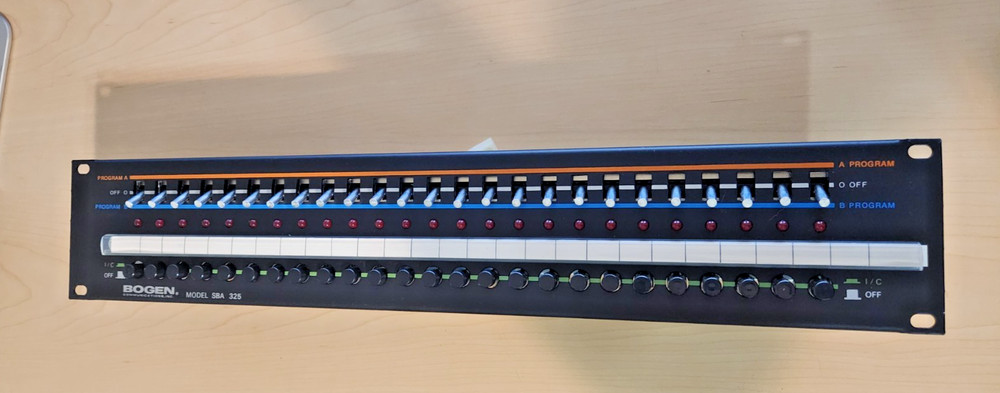 Bogen SBA 325 25-Zone Audio Program Selector Panel Rack Mount Paging System NEW
