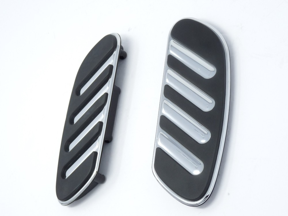 GENUINE HARLEY DAVIDSON CENTERLINE PASSENGER SWEPT WING FOOTBOARD INSERTS NICE!