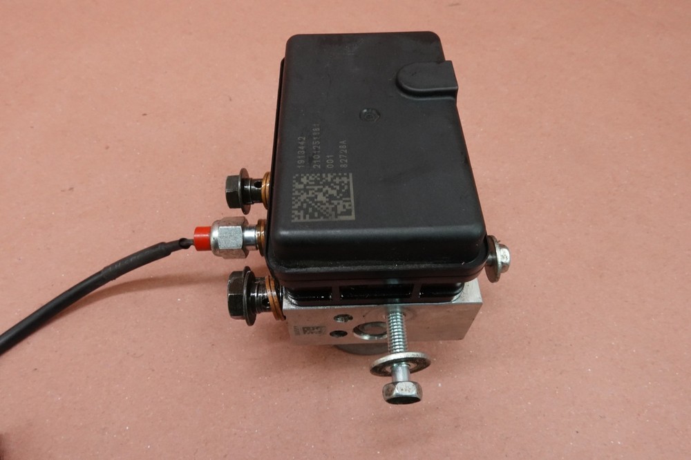 2020-2023 Indian Challenger ABS Module Brake Pump