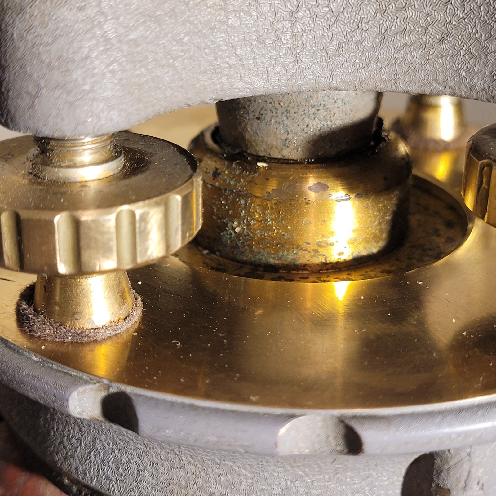 David White Transit W/TRIPOD - CLEAN READY FOR DISPLAY