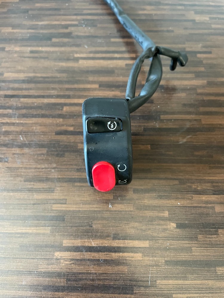 Triumph Sprint ST 1050 Right Hand Switch Gear 2005-2010