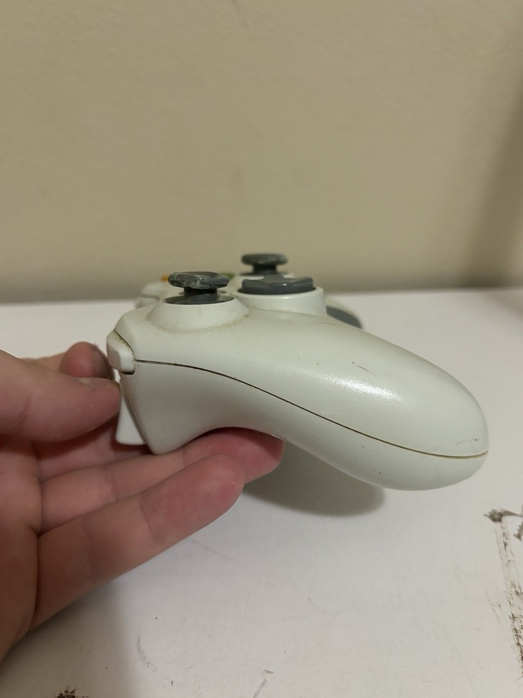 OEM Microsoft Xbox 360 Wireless Controller White Genuine Tested Works Clean