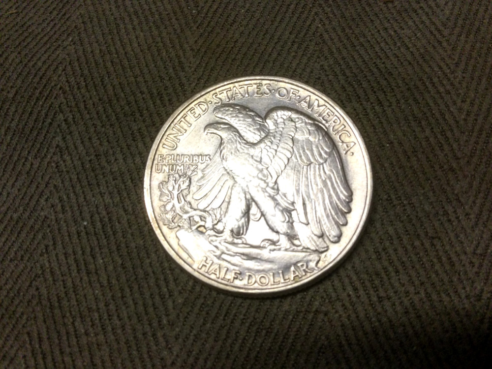 1943 WALKING LIBERTY HALF DOLLAR, CLEAN AND BRIGHT!