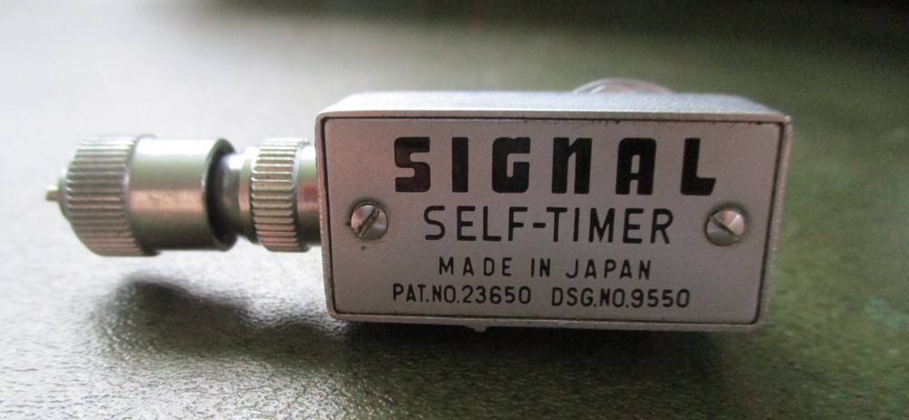 Vintage Signal Self-Timer Threaded for Film Camera Tested