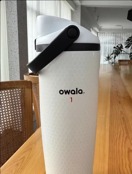 Limited Edition New Owala Fairways for Days FreeSip Sway Golf Water Bottle 30oz