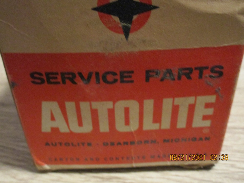 Autolite Distributor Cap DHG-207