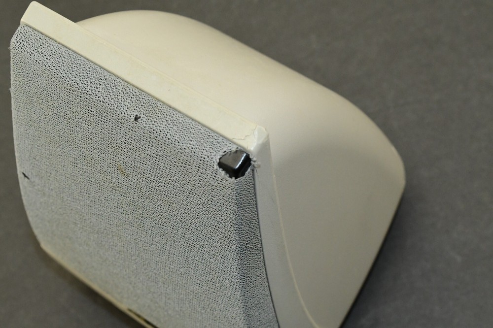 (1) - Polk Audio System Computer Speaker- Gray - Model AMR70 ?