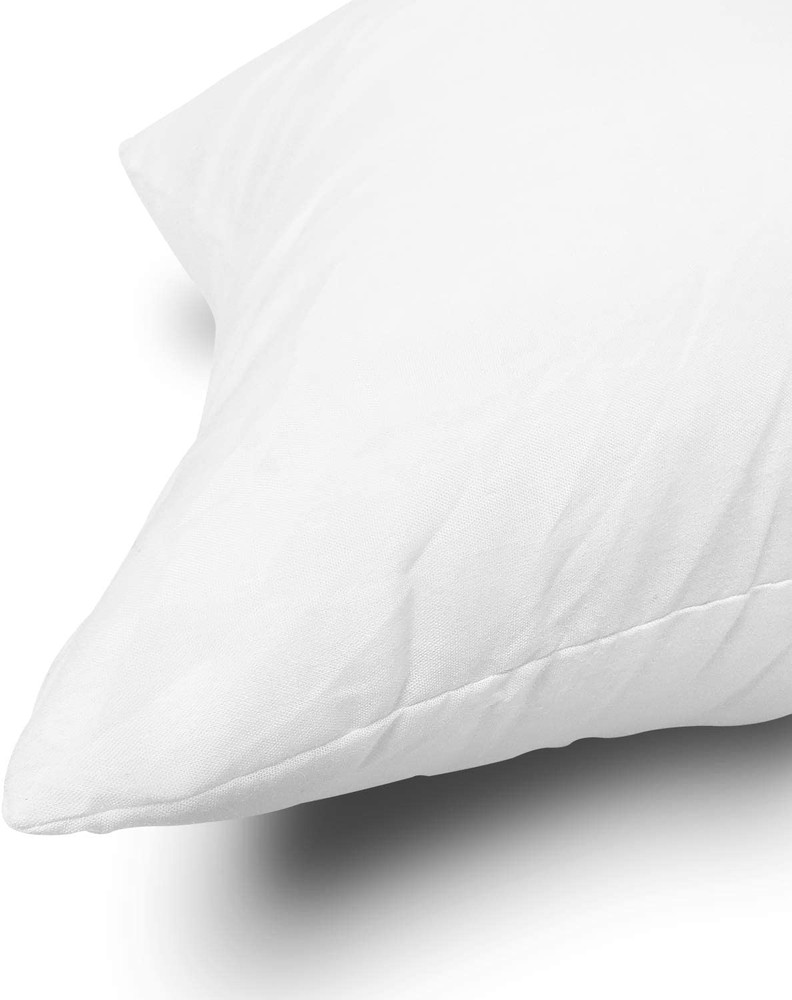 18x18 White Throw Pillow Insert Soft Polyester Down Alternative Washable